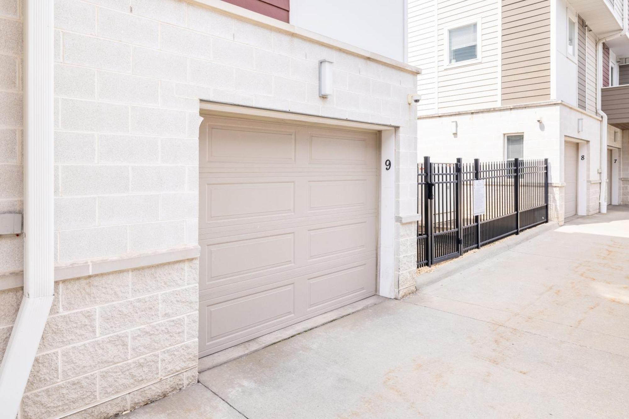 Luxury Downtown Townhome Private Garage Unit 9 Cleveland Eksteriør billede